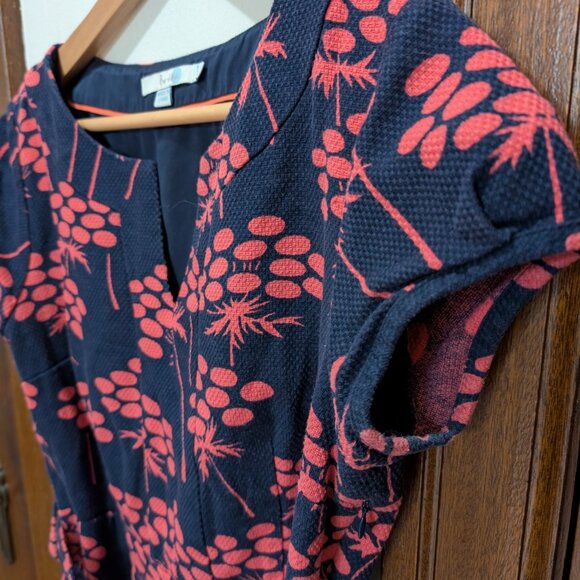 Boden Navy and Pink Notch Belted Damask Shift Dress - Picture 4 of 8